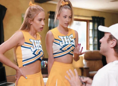 Ông huấn luyện viên chén hai em gái tuổi trẻ có lồn hồng phê đến phát khóc